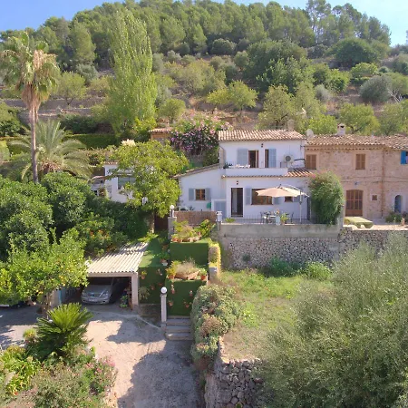 Es Castellet De Bunola *